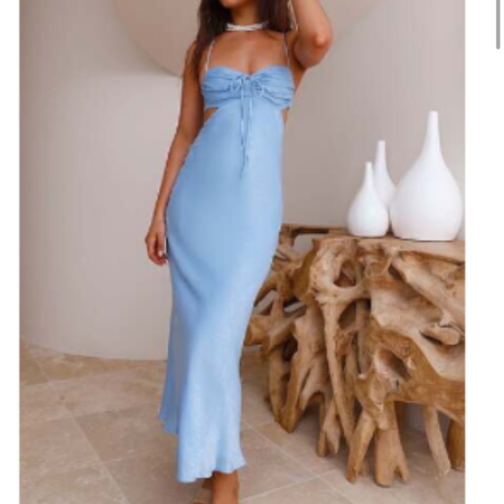 Elegant Blue Maxi Dress